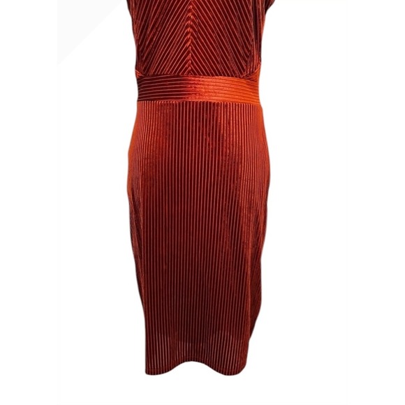 Dynamite Medium Copper Velvet Ribbed Halter Keyhole Midi Dress - Picture 5 of 11